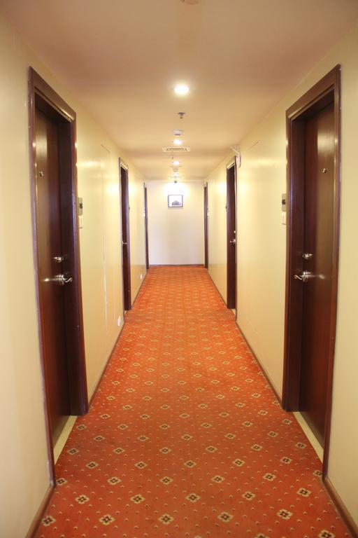 ดิ ออเรส  Hotel ออรังกาบัด ภายนอก รูปภาพ