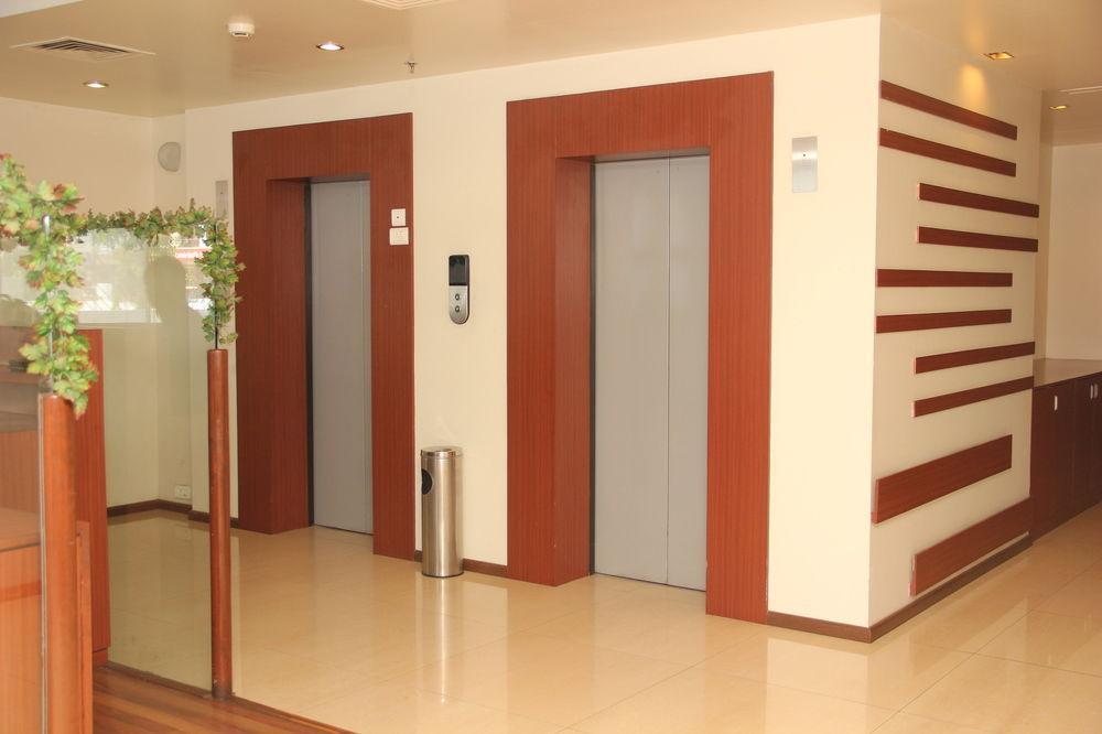 ดิ ออเรส  Hotel ออรังกาบัด ภายนอก รูปภาพ