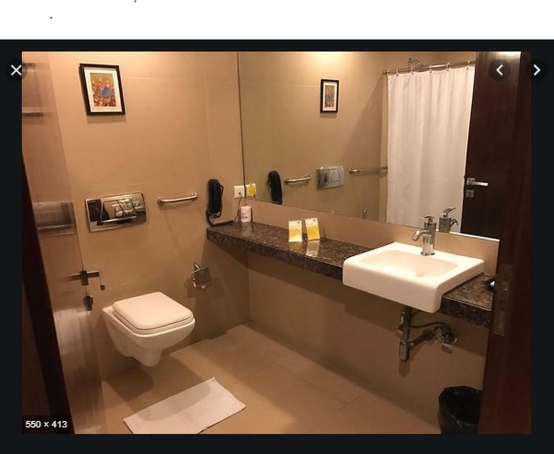 ดิ ออเรส  Hotel ออรังกาบัด ภายนอก รูปภาพ